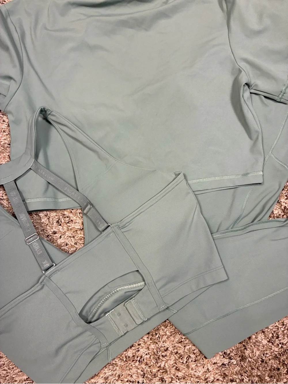 Gymshark x Whitney Simmons 3 Piece Matching Workout Set Crop Top Bra Leggings